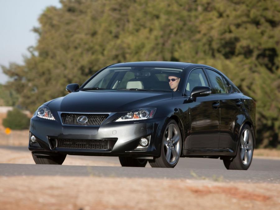  Lexus IS350 2010 года  (фото 1 из 10)